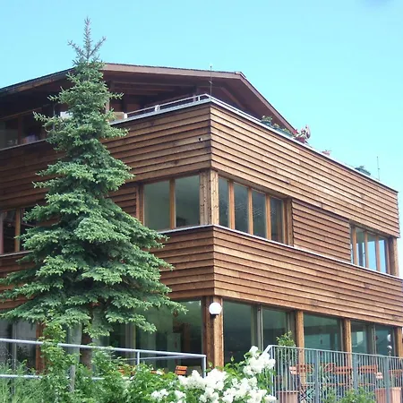 Aqua By Pradotel Hostel