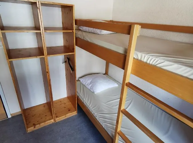 Aqua By Pradotel Hostel